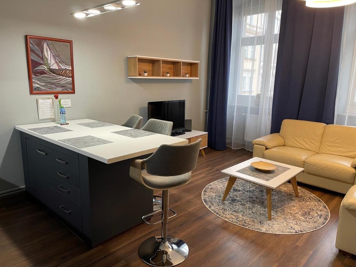Apartament Ratuszowy Jelenia Gora Bagian luar foto